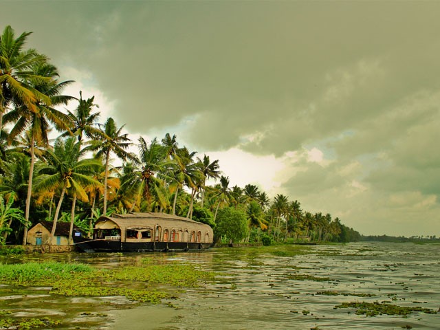 best places to visit in kerala during rainy season