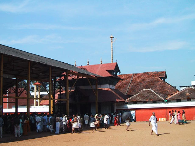 Guruvayoor-Sree-Krishna-Temple